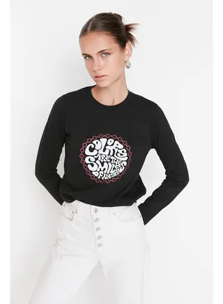 T-Shirt - Black - Standard 