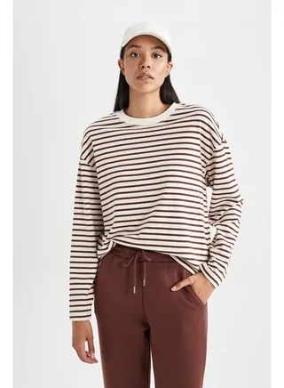 Woman Regular Fit Crew Neck Knitted Long Sleeve T-Shirt 