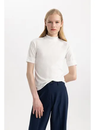 Woman Regular Fit Mock Neck Smart Casual Knitted Short Sleeve T-Shirt 