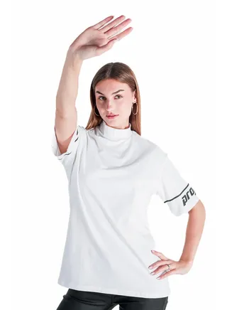 RELAXED TURTLE NECK TSHIRT SHORT SLEEVES 