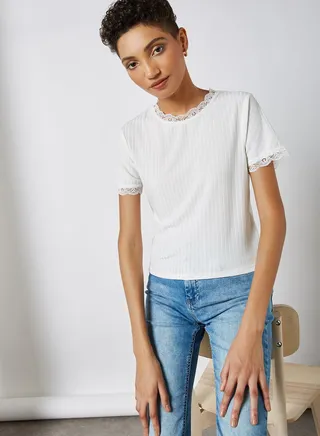 Lace Detailed T-Shirt Off White 