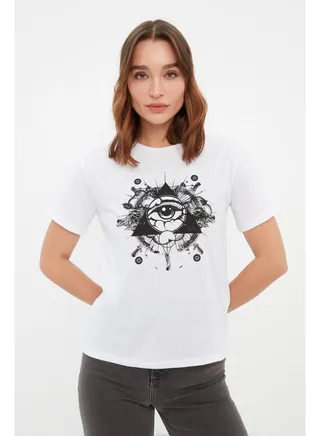 T-Shirt - White - Semi Fit 
