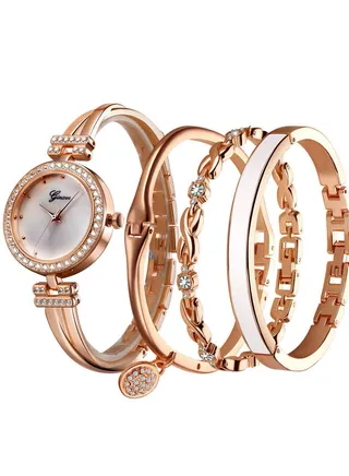 Ladies Analog Watch with 3 Bracelets - Rose Gold 