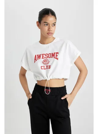 Woman Cropped Fit Crew Neck Knitted Short Sleeve T-Shirt 