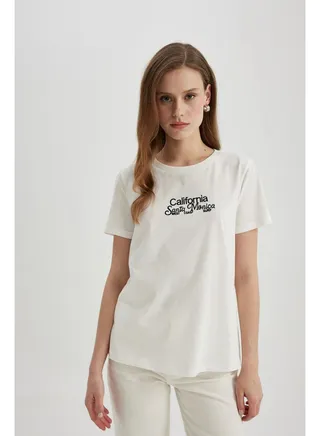 Woman Regular Fit Crew Neck Knitted Short Sleeve T-Shirt 