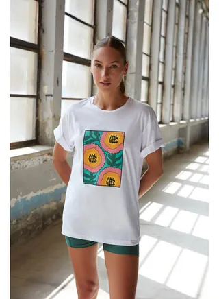 Woman T-Shirt White 