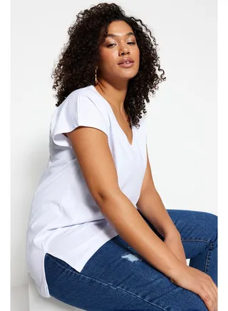 White Boyfriend V-Neck Slit Knitted T-Shirt TBBSS22BF0036 