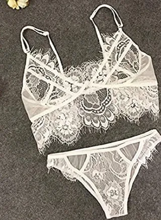 Women's 2 Piece Floral Lace Lingerie Set. 