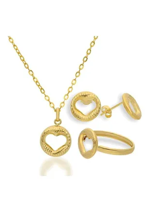 Gold Round Shaped Heart Pendant Set 