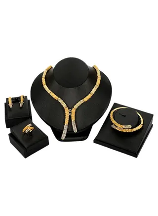 4-Piece 18 Karat Gold Jewellery Set 