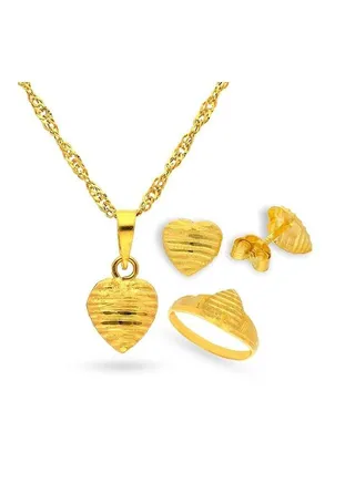 Gold Heart Pendant Set 