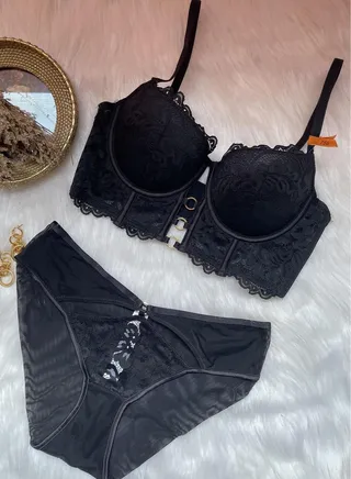 Breathable And Beautiful Lace Bra Panty Set Black 