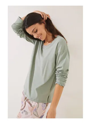 Long-sleeved T-shirt 