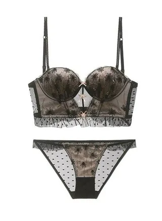 Comfy Lace Embroidered Thick Cup Bra And Panty Set Black And Beige Color Matching 