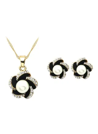 Gold Plated Floral Design Stone Studded Jewelry Set 