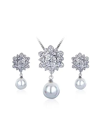 Cubic Zirconia And Pearl Studded Earrings And Pendant Necklace Set 
