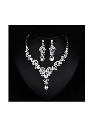 Alloy Crystal Studded Necklace And Earrings Set 
