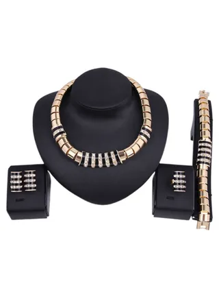 4-Piece 18 Karat Gold Jewellery Set 