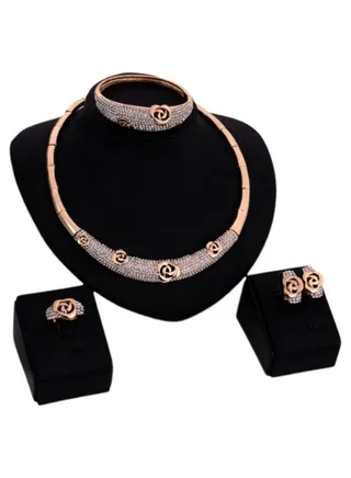 4-Piece 18 Karat Gold Plated Jewellery Set 