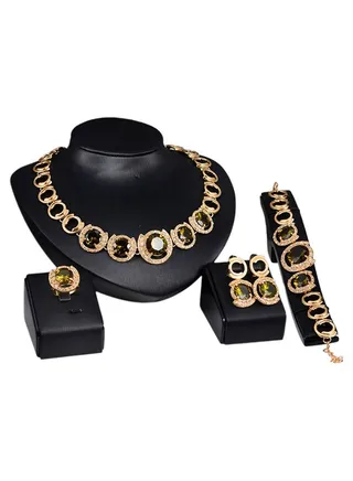 18 Karat Gold Jewellery Set 