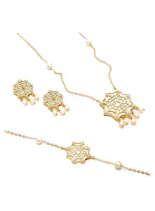 Sadaf Treasure 18K Traditional Gold Set 