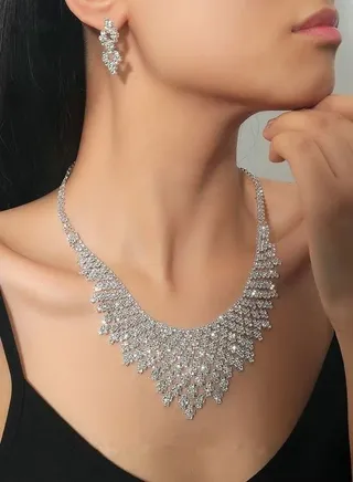 3Pcs Rhinestone Jewelry Set Shinning Necklace Zircon Earrings Pendant Dress Accessory Chic Gift for Women Ladies Mother Wife Bridesmaids Wedding Party Sliver 