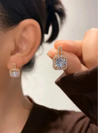 Elegant Trendy Earrings For Women 