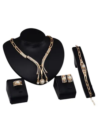4-Piece 18 Karat Gold Plated Jewellery Set 