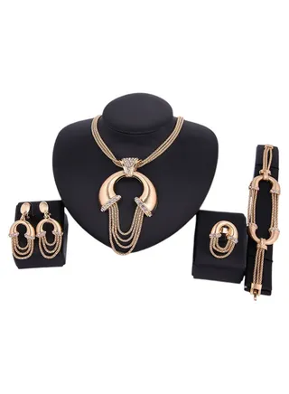 4-Piece 18 Karat Gold Plated Jewellery Set 