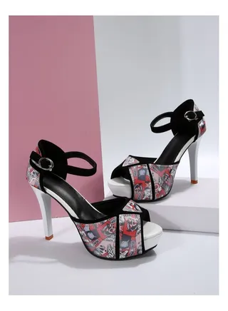 New Water Diamond Open Toe Sandals 
