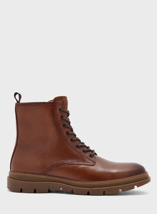Graveldiver Essential Chelsea Boots 