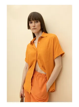 Woman Regular Fit Shirt Neck Woven Short Sleeve Shirt 
