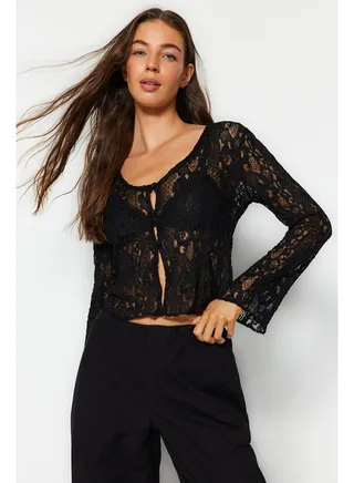 Black V Neck Button Detailed Lace Knitted Blouse TWOSS23BZ00977 