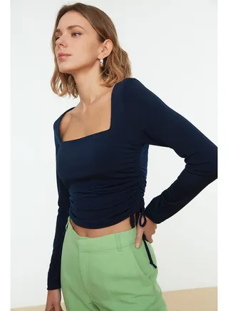 Navy Blue Square Collar Shirring Detail Fitted/Slippery Knitted Blouse with Crop TWOAW22BZ0263. 