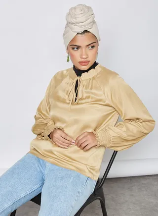 Tie-Up Neckline Top Mink 
