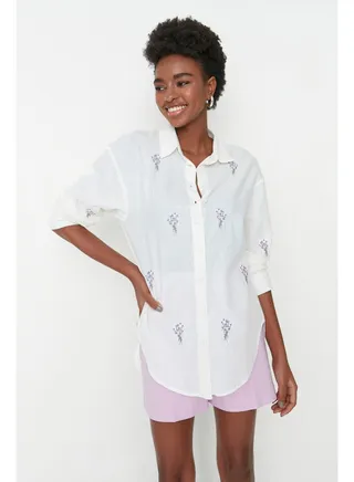 Ecru Embroidered Oversize Woven Shirt TWOSS22GO0246 