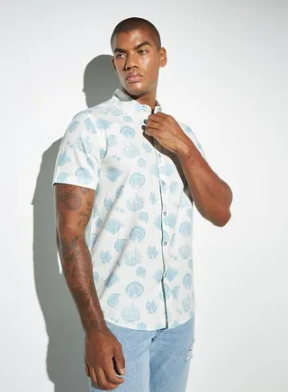 Lee Cooper All-Over Graphic Print Oxford Shirt with Short Sleeves 