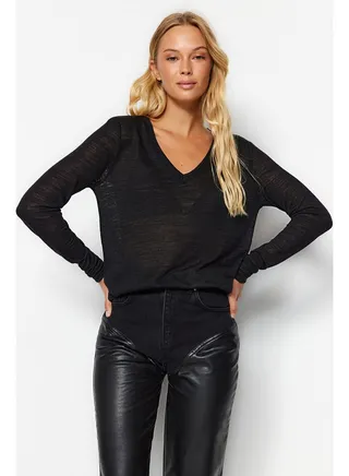 Black V Neck Linen Look Long Sleeve Regular Fit Knitted Blouse TWOAW24BZ00054 