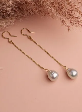 Drop Pearl Earrings 