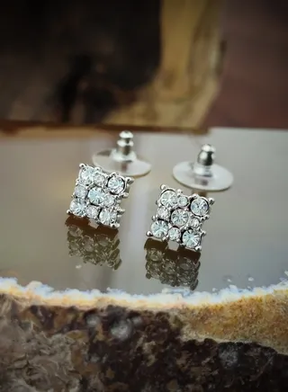 Earring (Prima) cubic zirconia  for women from Butterfly Shenoute - silver color 203 