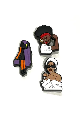 3 Pieces graduation Design Broochs 