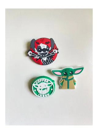3 Pieces Cartoon Design Broochs 
