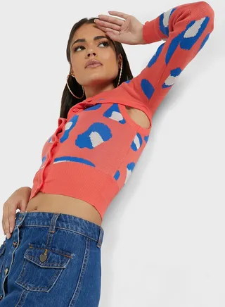 Printed Vest & Cropped Sleeve Cardigan