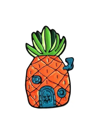 Pineapple Design Brooch 