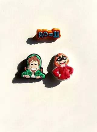 3 Pieces Cartoon Design Broochs 