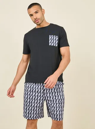 Flash Print Pocket Crew Neck T-shirt and AOP Short Set 
