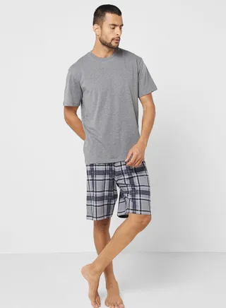 Essential T-Shirt & Checked Shorts Set 