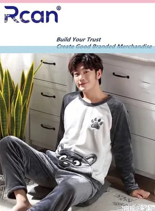 2 Pieces Flannel Men's Pajamas Soft Thick One Piece Round Neck Pullover Headband Pocket Can Wear Outside Casual Nightclothes Men's Home Spa Sleepwear 