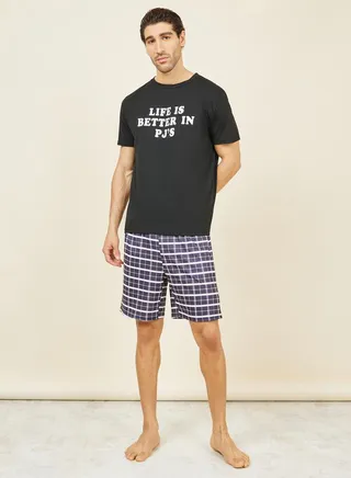 Slogan Print Crew Neck T-shirt and Checkered Short Set