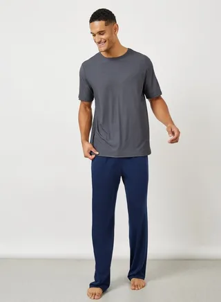 Ribbed Round Neck T-Shirt & Pyjama Set 